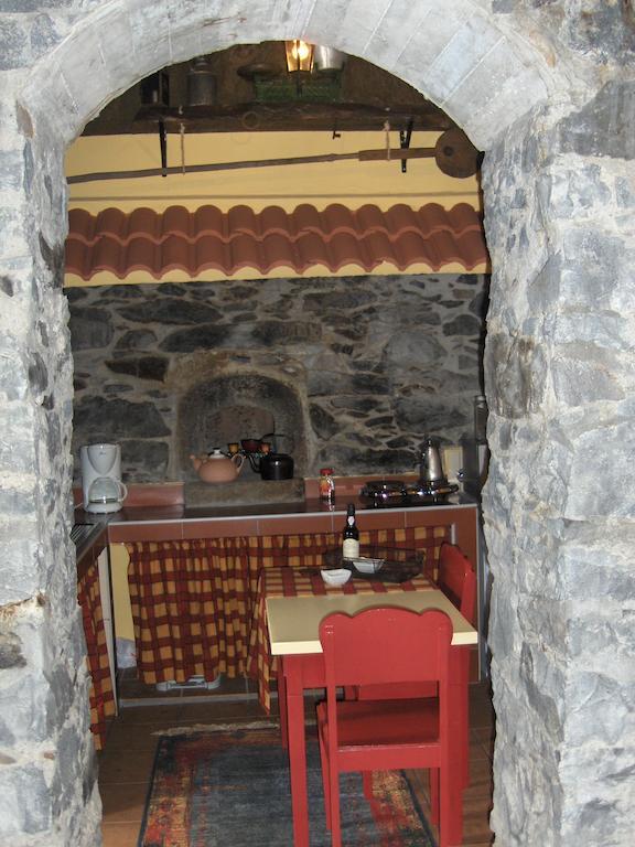 カマシャ Casa Rosaヴィラ 部屋 写真